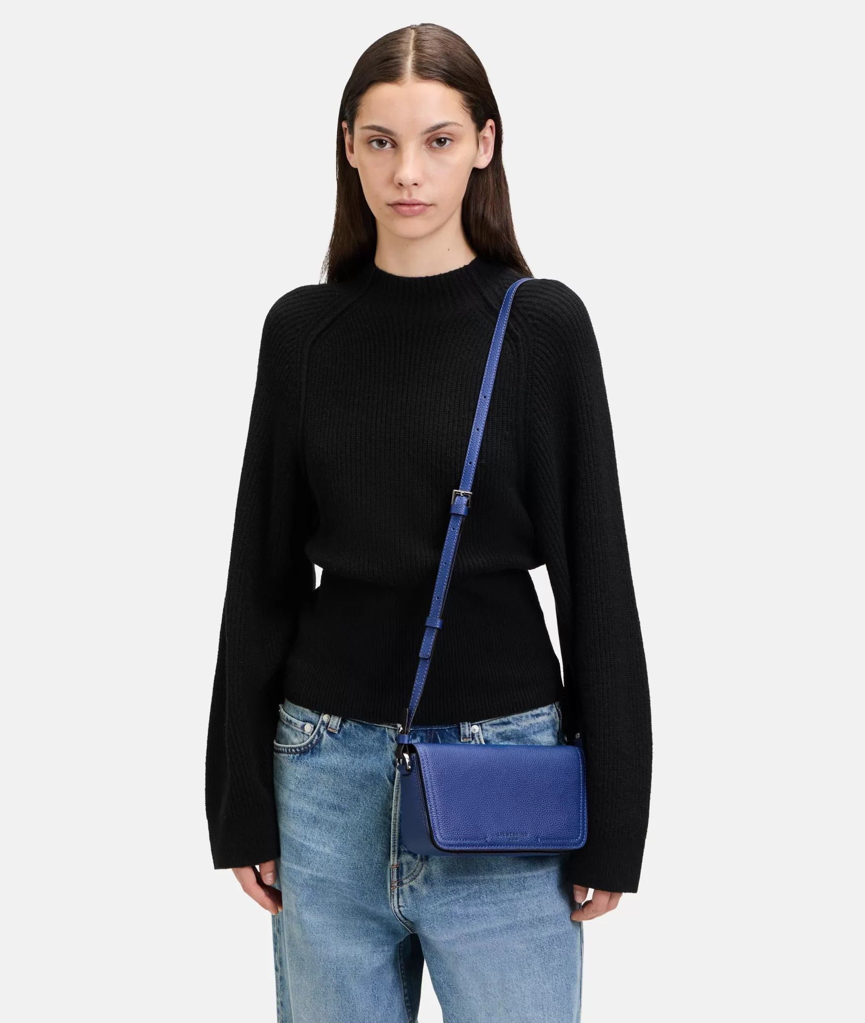 LIEBESKIND BERLIN Leather Bags | Sling Bags>Chudy Crossbody S royalblue