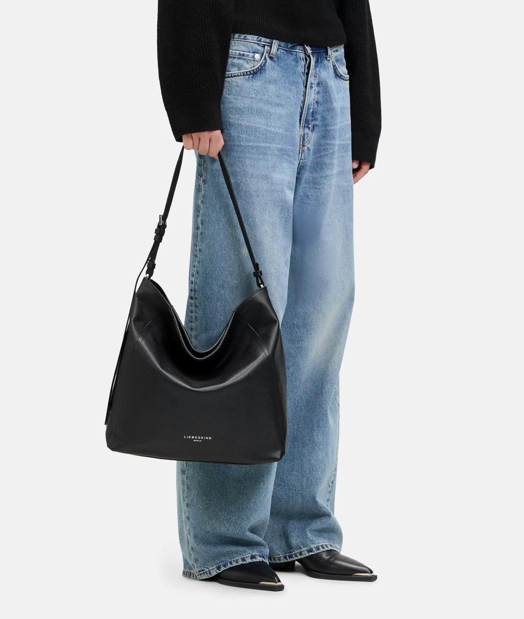 LIEBESKIND BERLIN Leather Bags | Shoulder Bags>Chudy Hobo L black