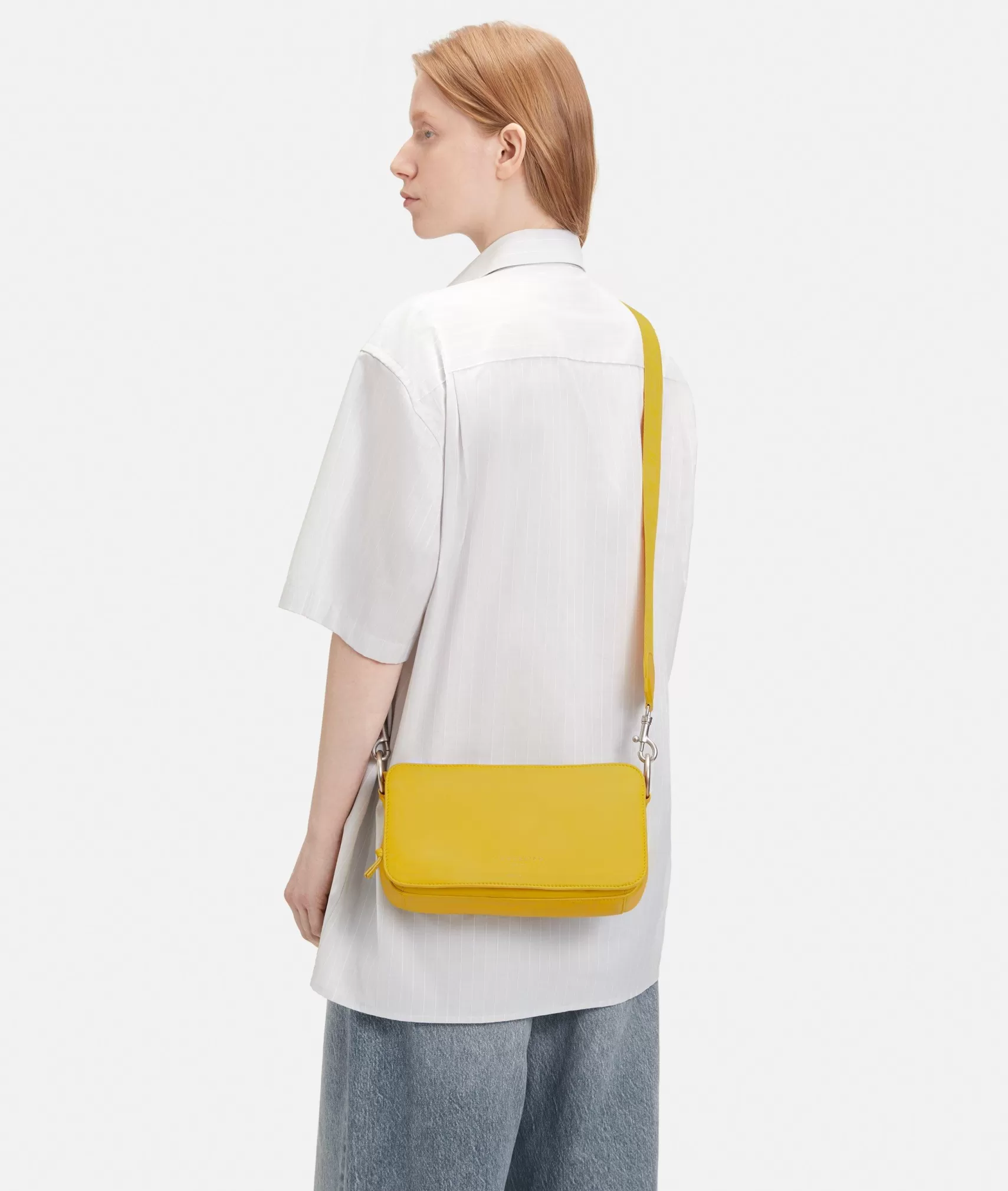 LIEBESKIND BERLIN Leather Bags | Sling Bags>Clarice Crossbody M lemon