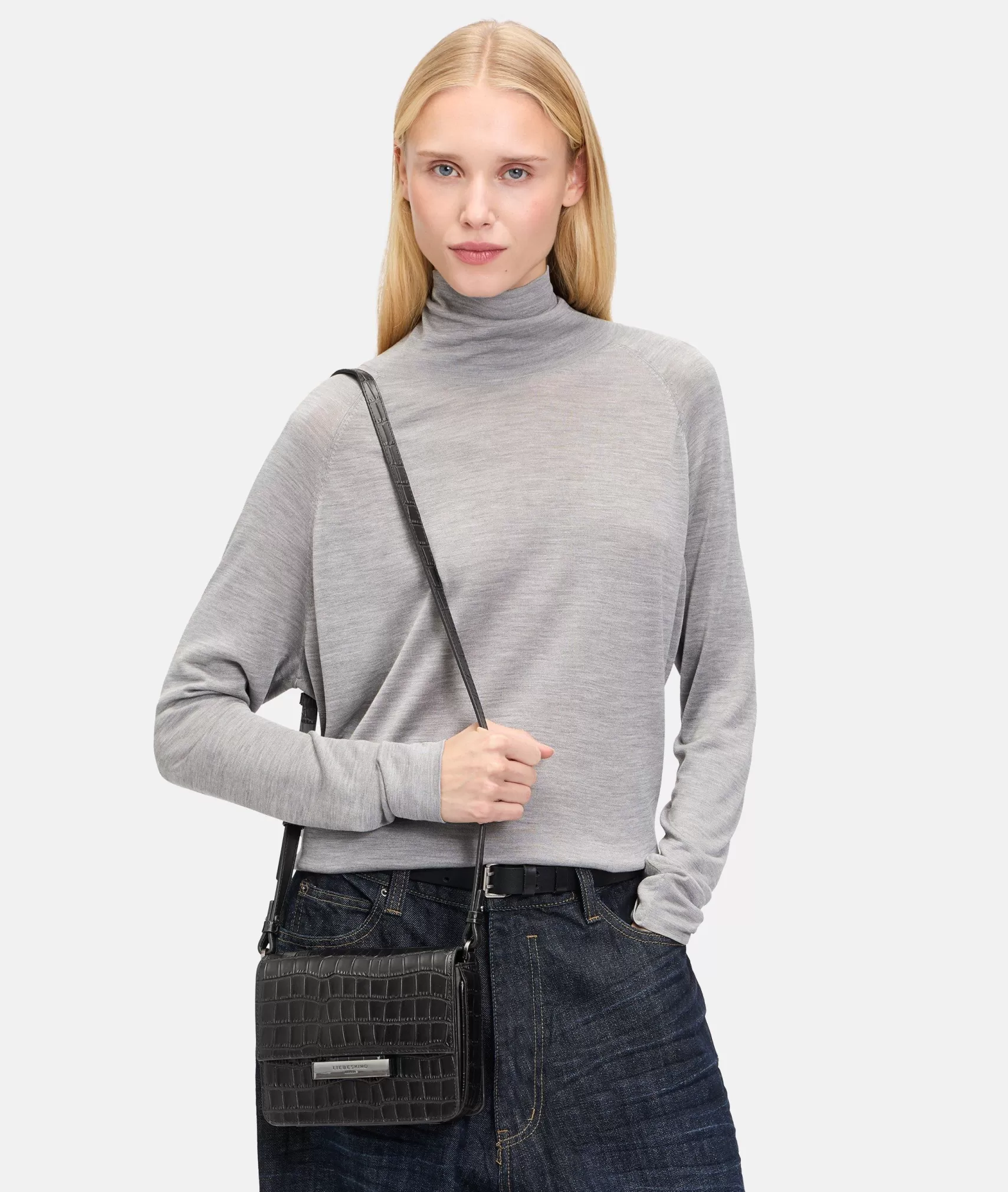 LIEBESKIND BERLIN Bestsellers | Sling Bags>Croco Alex Crossbody S black