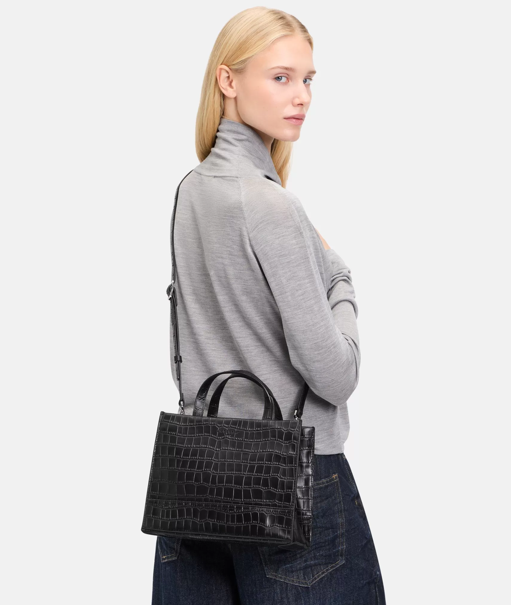 LIEBESKIND BERLIN Leather Bags | Shoulder Bags>Croco Lou Satchel M black