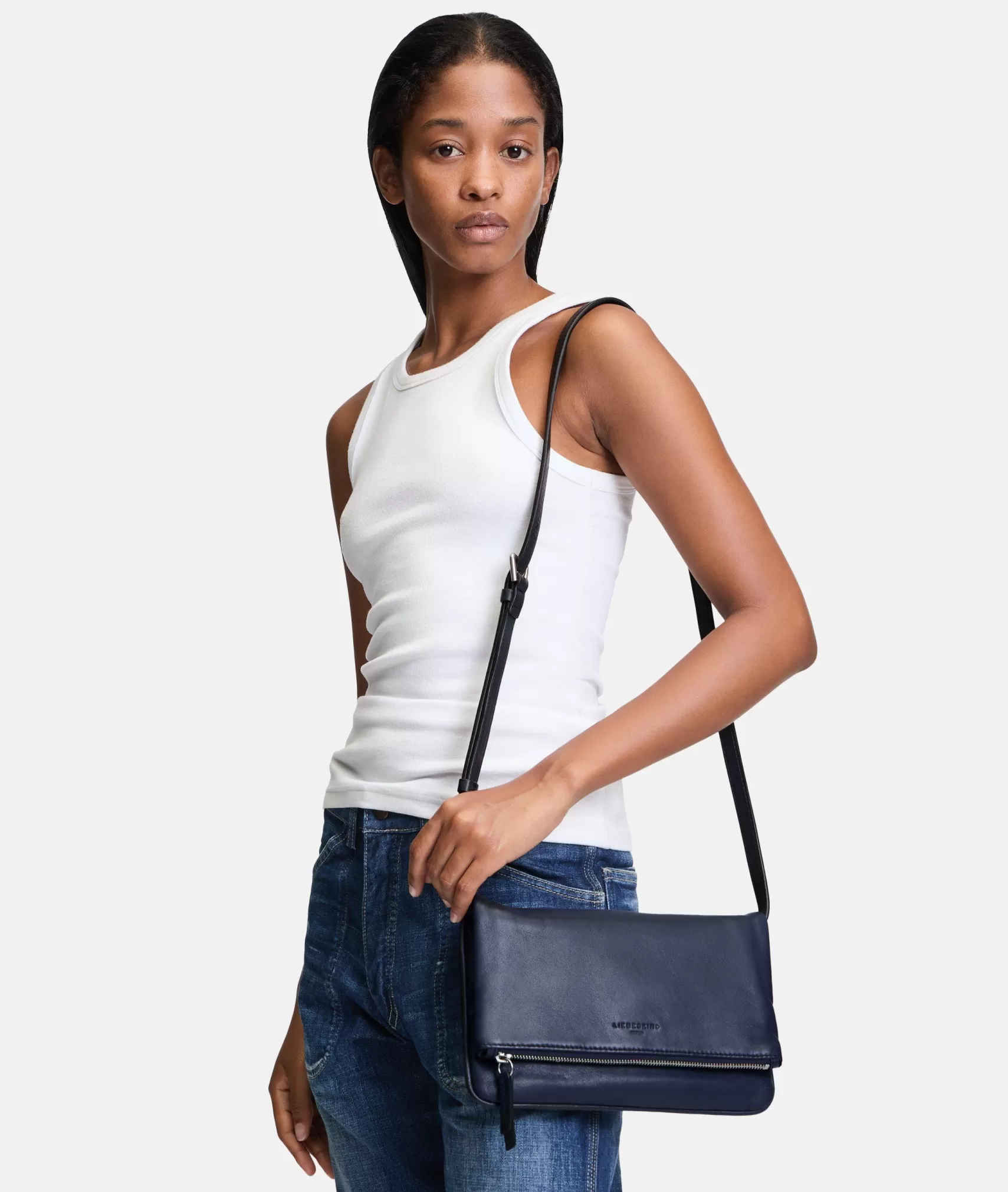 LIEBESKIND BERLIN Leather Bags | Sling Bags>Crossbody navy