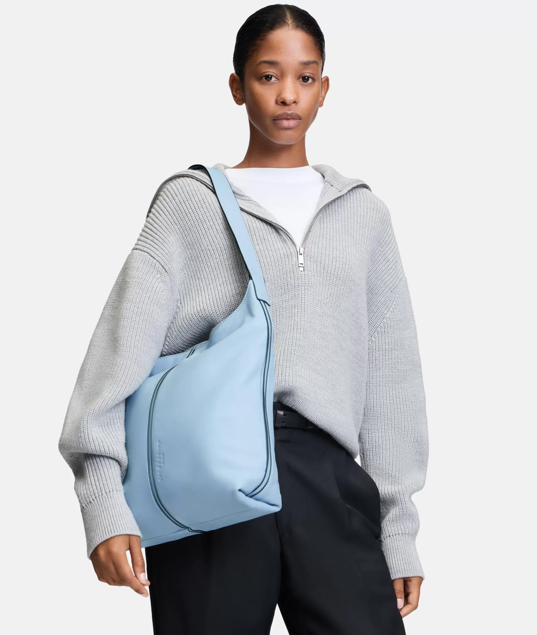 LIEBESKIND BERLIN Leather Bags | Shoulder Bags>Demi Crossbody M skyblue