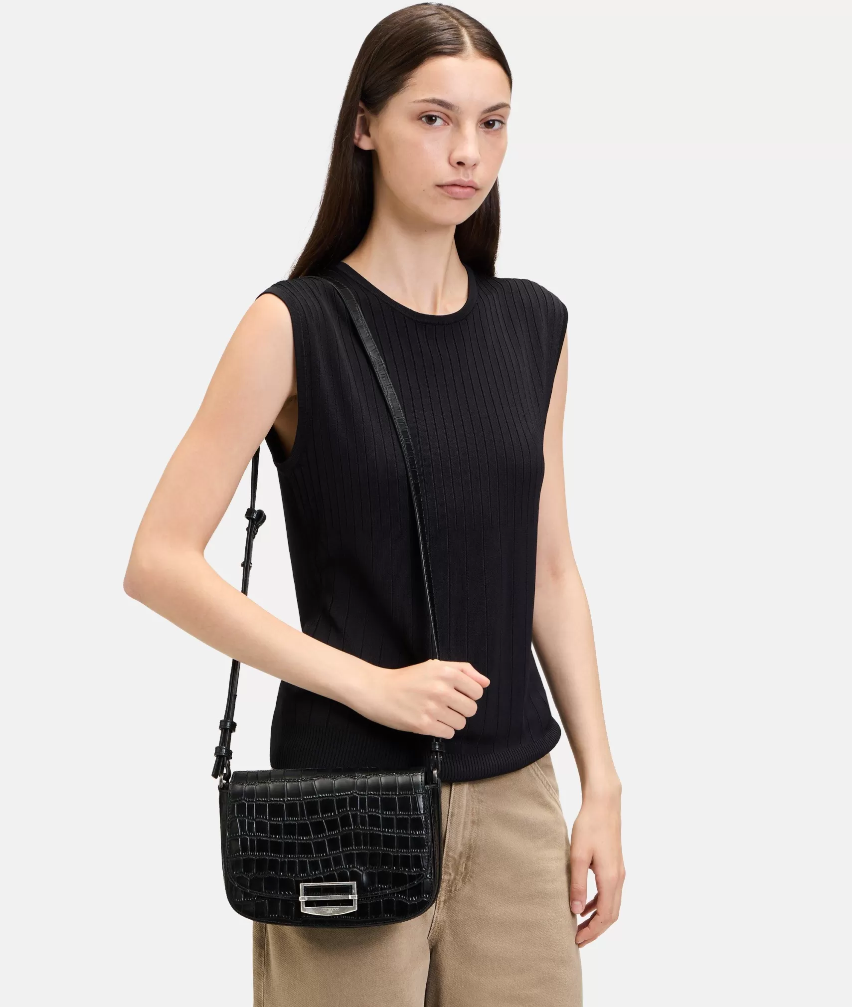 LIEBESKIND BERLIN Leather Bags | Sling Bags>Ezra Crossbody M black