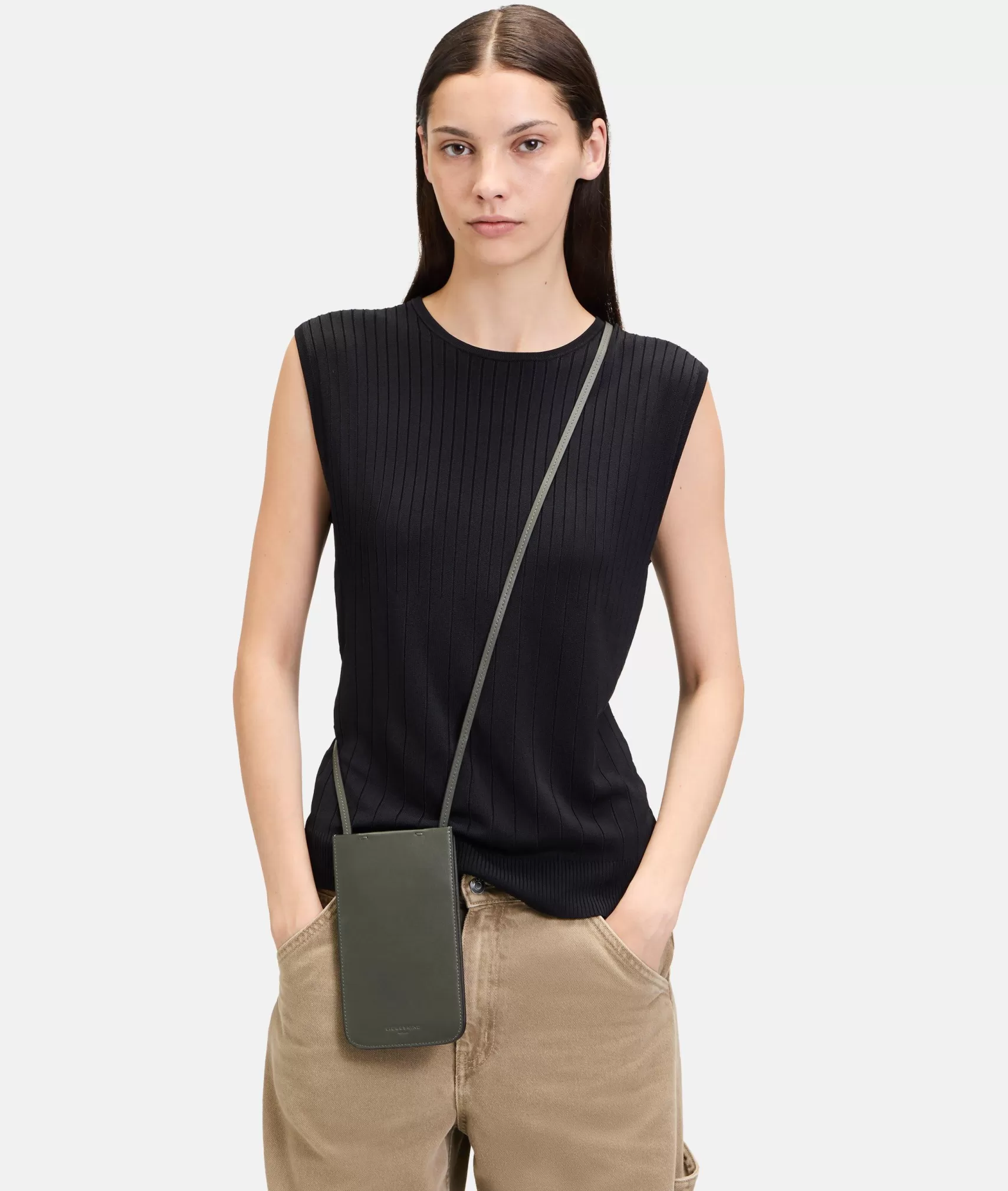 LIEBESKIND BERLIN Mobile Accessories>Ezra Mobile Pouch olive