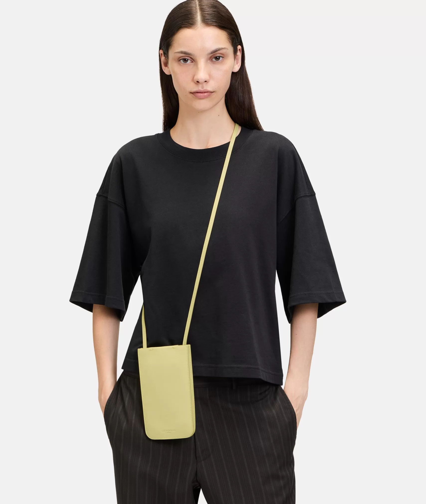 LIEBESKIND BERLIN Mobile Accessories>Ezra Mobile Pouch lightlemon