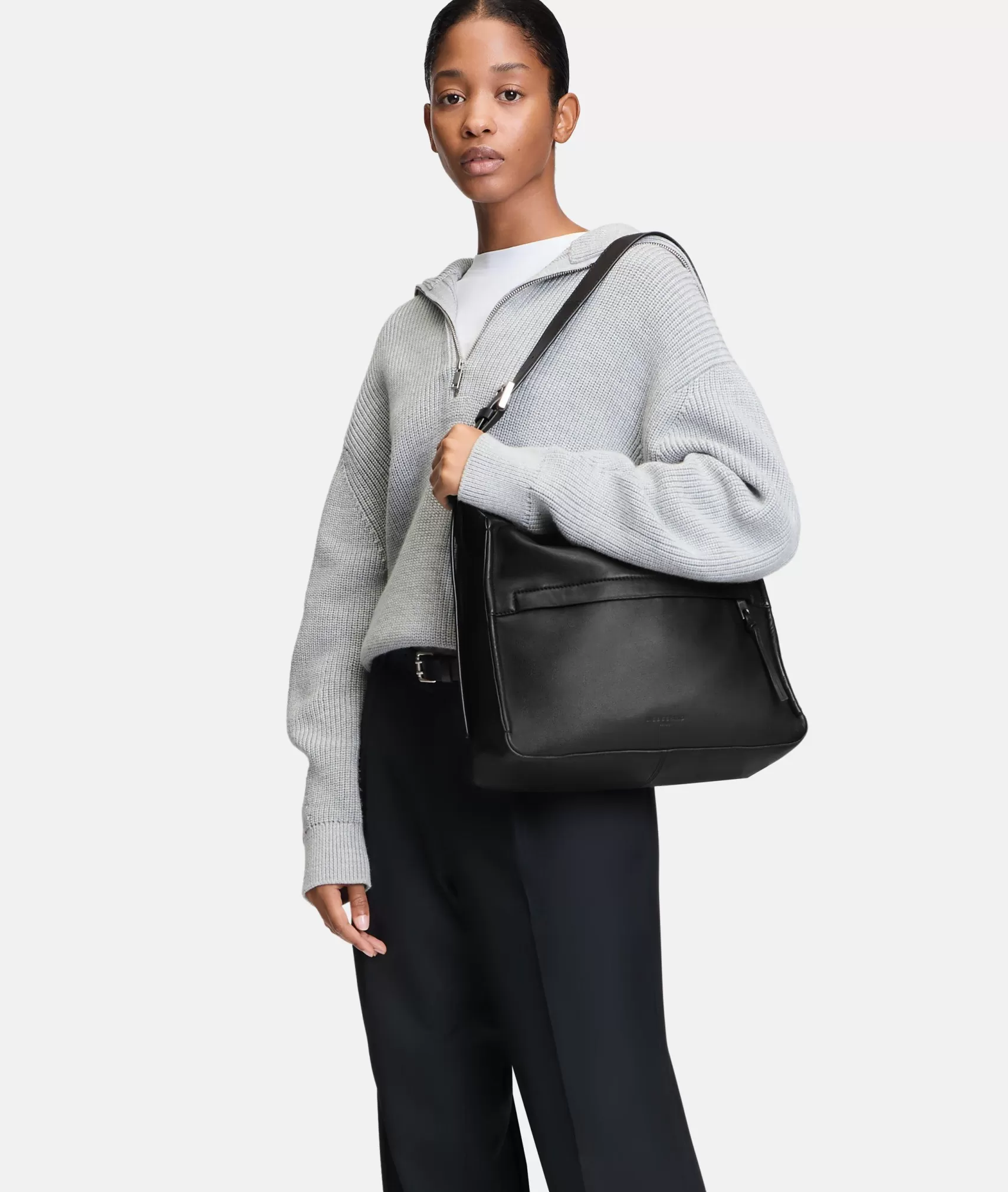 LIEBESKIND BERLIN Shoulder Bags>Hobo black