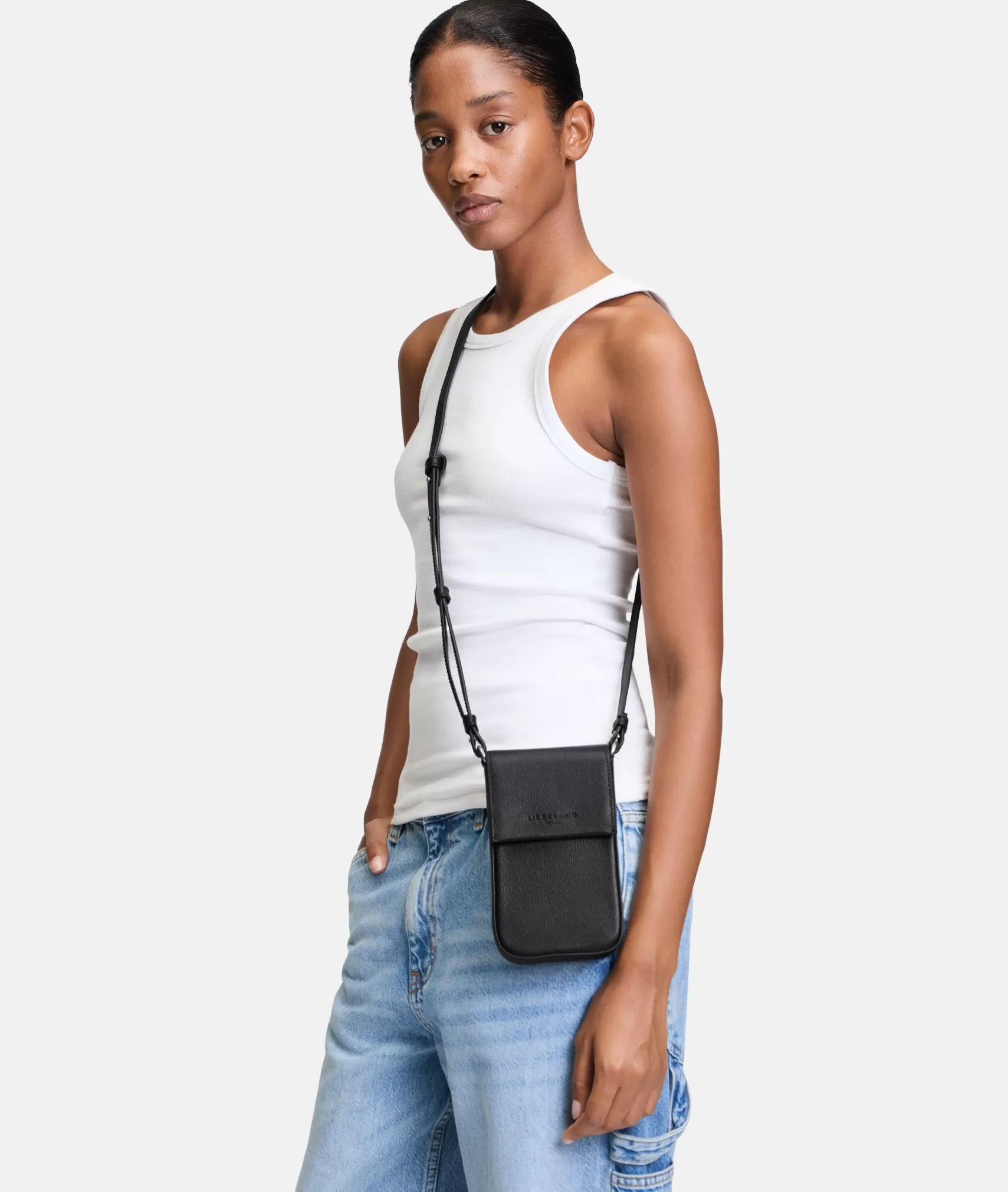 LIEBESKIND BERLIN Mobile Accessories>Lea Mobile Pouch black