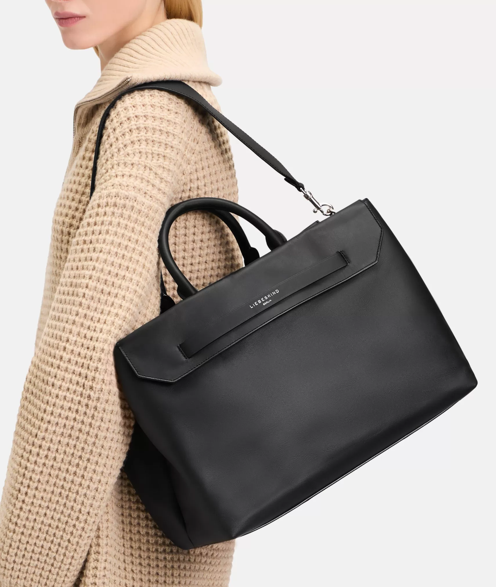 LIEBESKIND BERLIN Business Bags | Leather Bags>Lora Business Bag L black