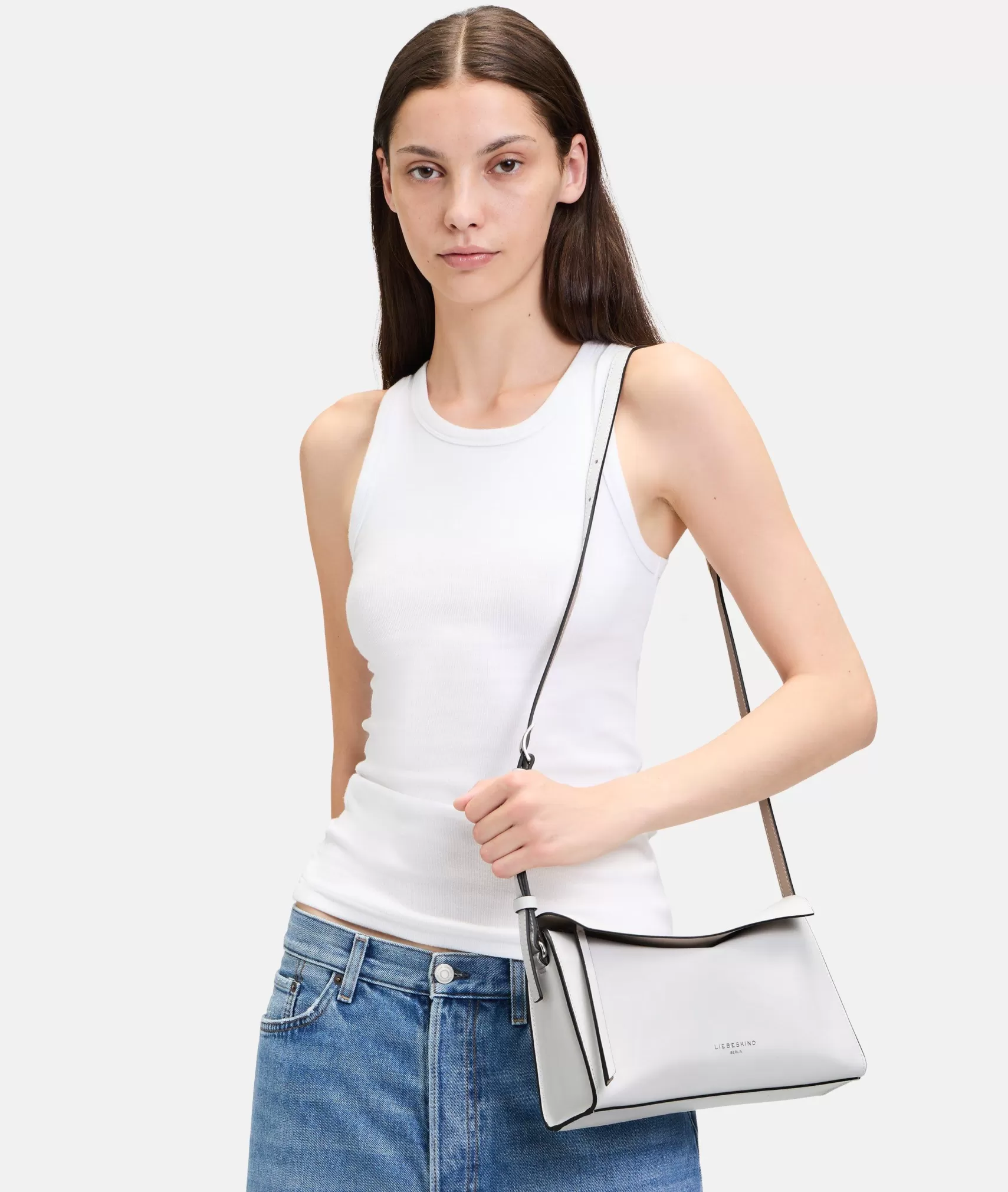 LIEBESKIND BERLIN Leather Bags | Sling Bags>Lora Crossbody S white