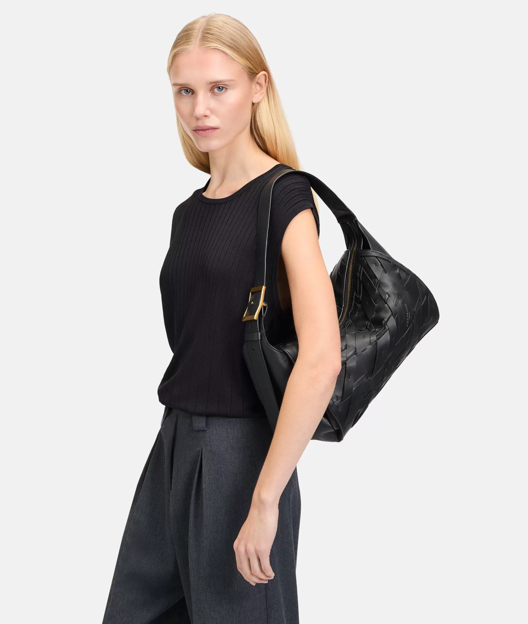 LIEBESKIND BERLIN Leather Bags | Shoulder Bags>Lou Hobo M black