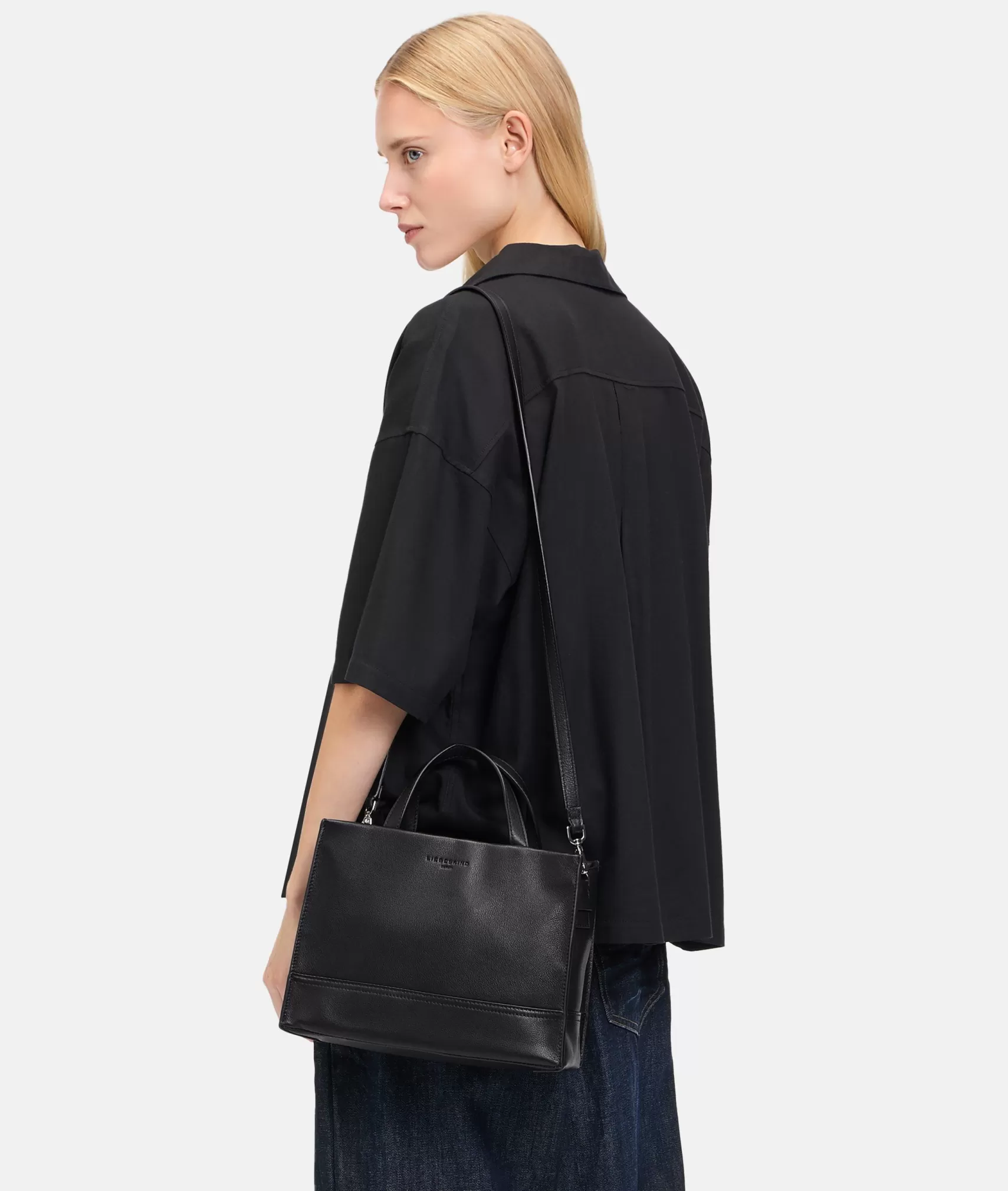 LIEBESKIND BERLIN Bestsellers | Leather Bags>Lou Satchel M black