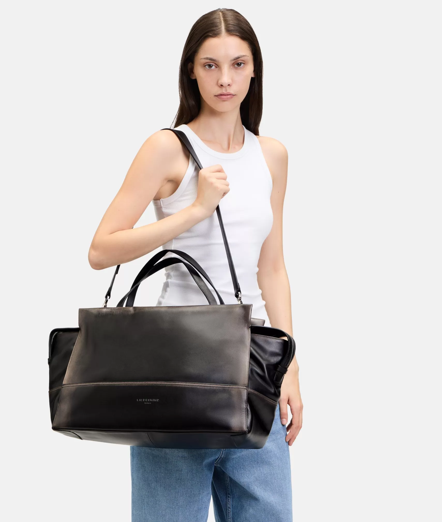 LIEBESKIND BERLIN Leather Bags | Shoulder Bags>Lou Weekender XL black