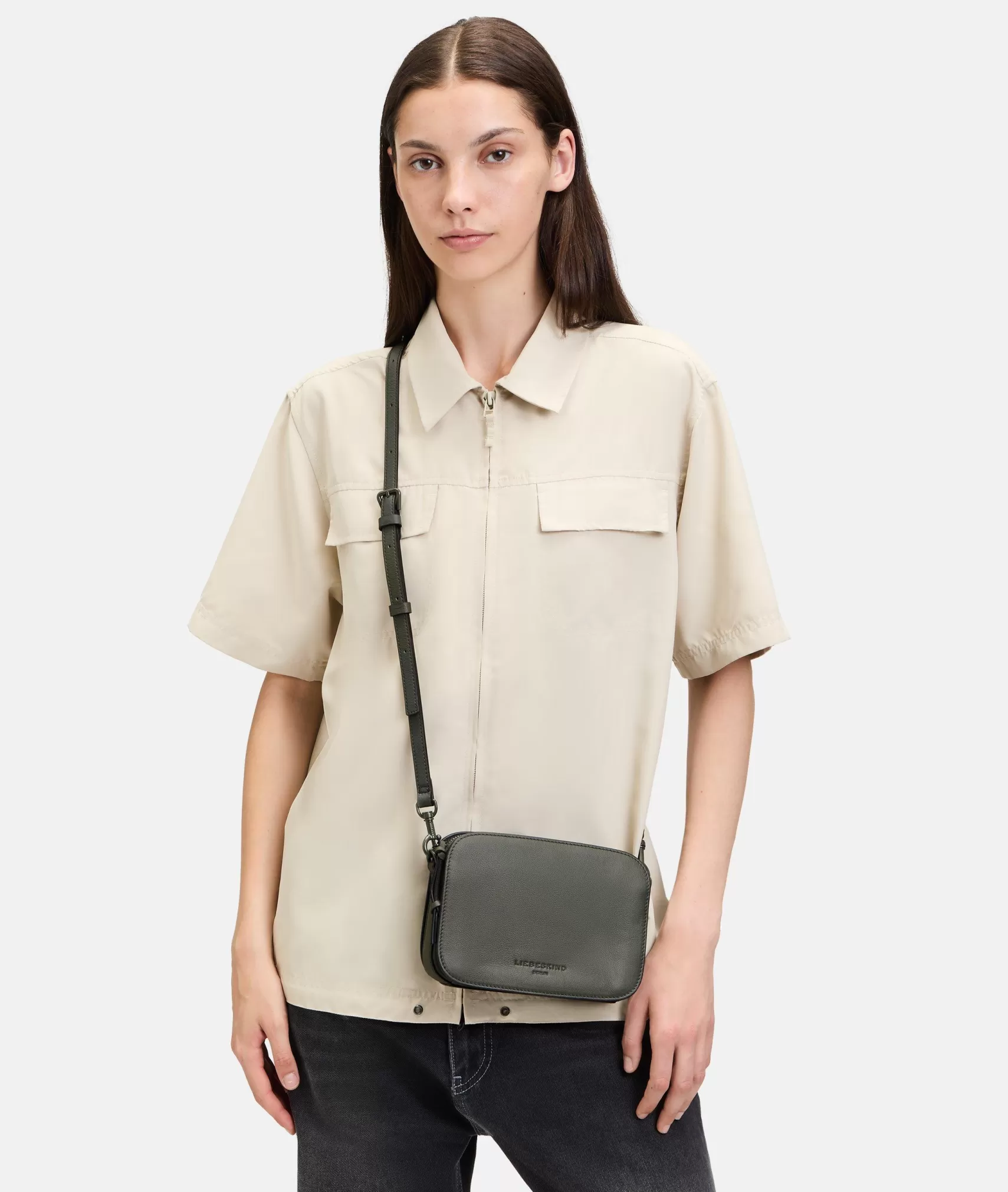 LIEBESKIND BERLIN Leather Bags | Sling Bags>Luka Crossbody olive