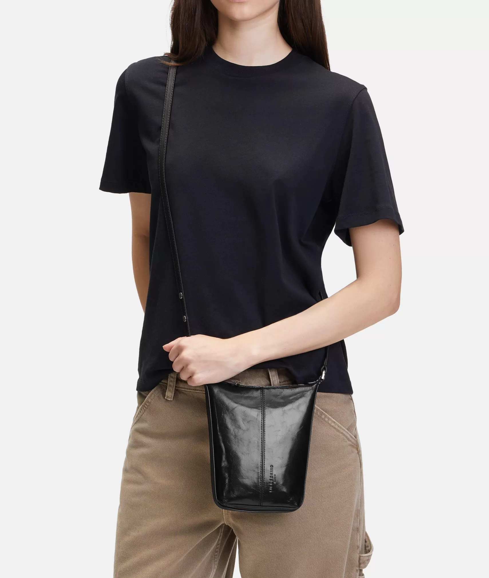 LIEBESKIND BERLIN Leather Bags | Sling Bags>Paris Crossbody XS black