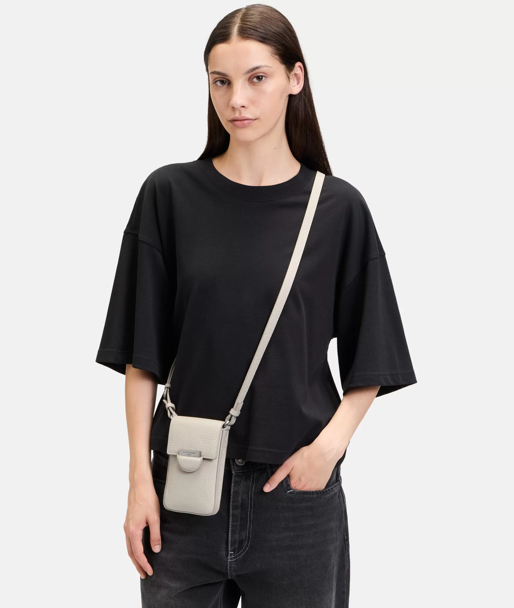 LIEBESKIND BERLIN Mobile Accessories>Penelope Mobile Pouch cream