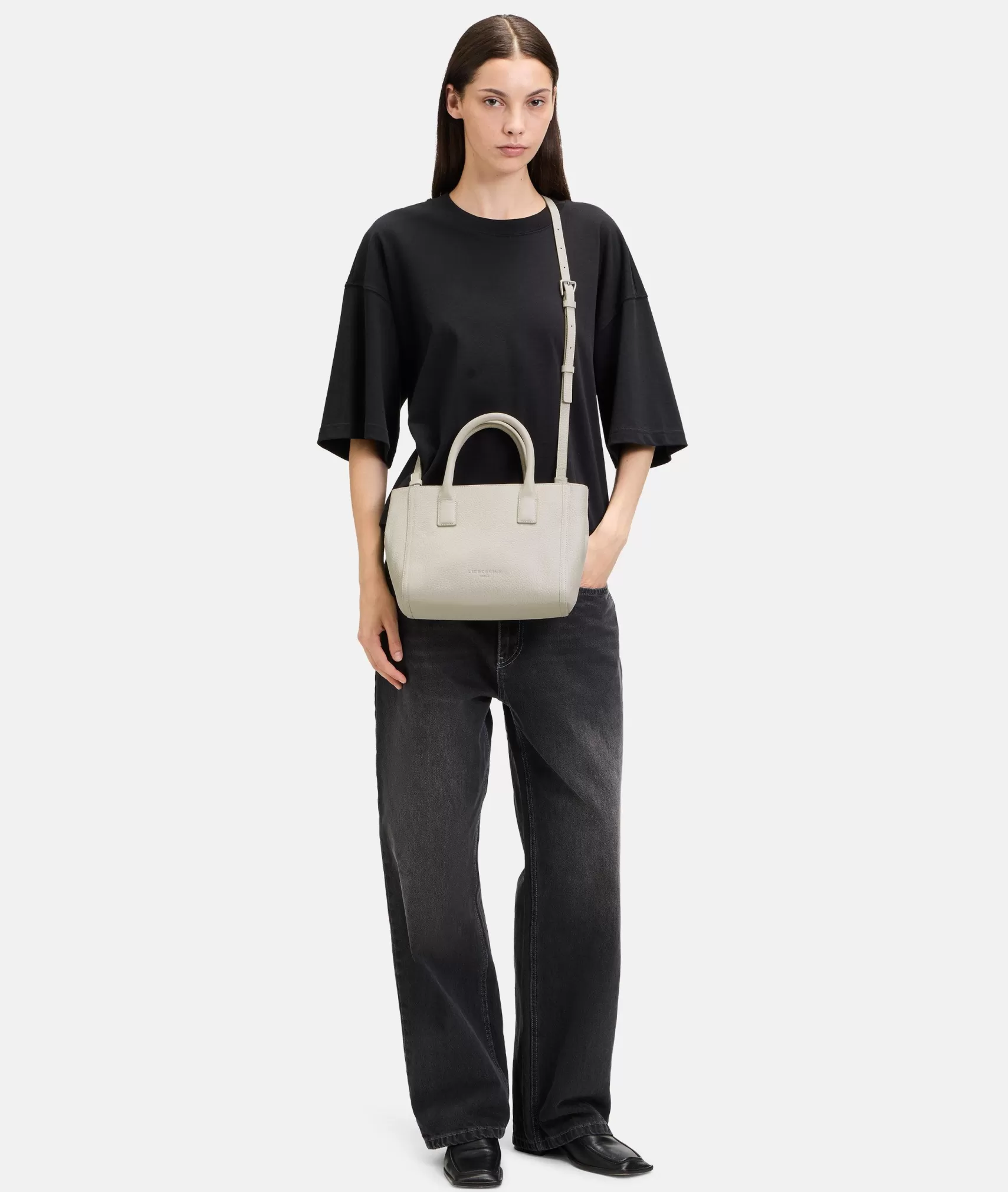 LIEBESKIND BERLIN Leather Bags | Sling Bags>Shopper Crossbody S cream