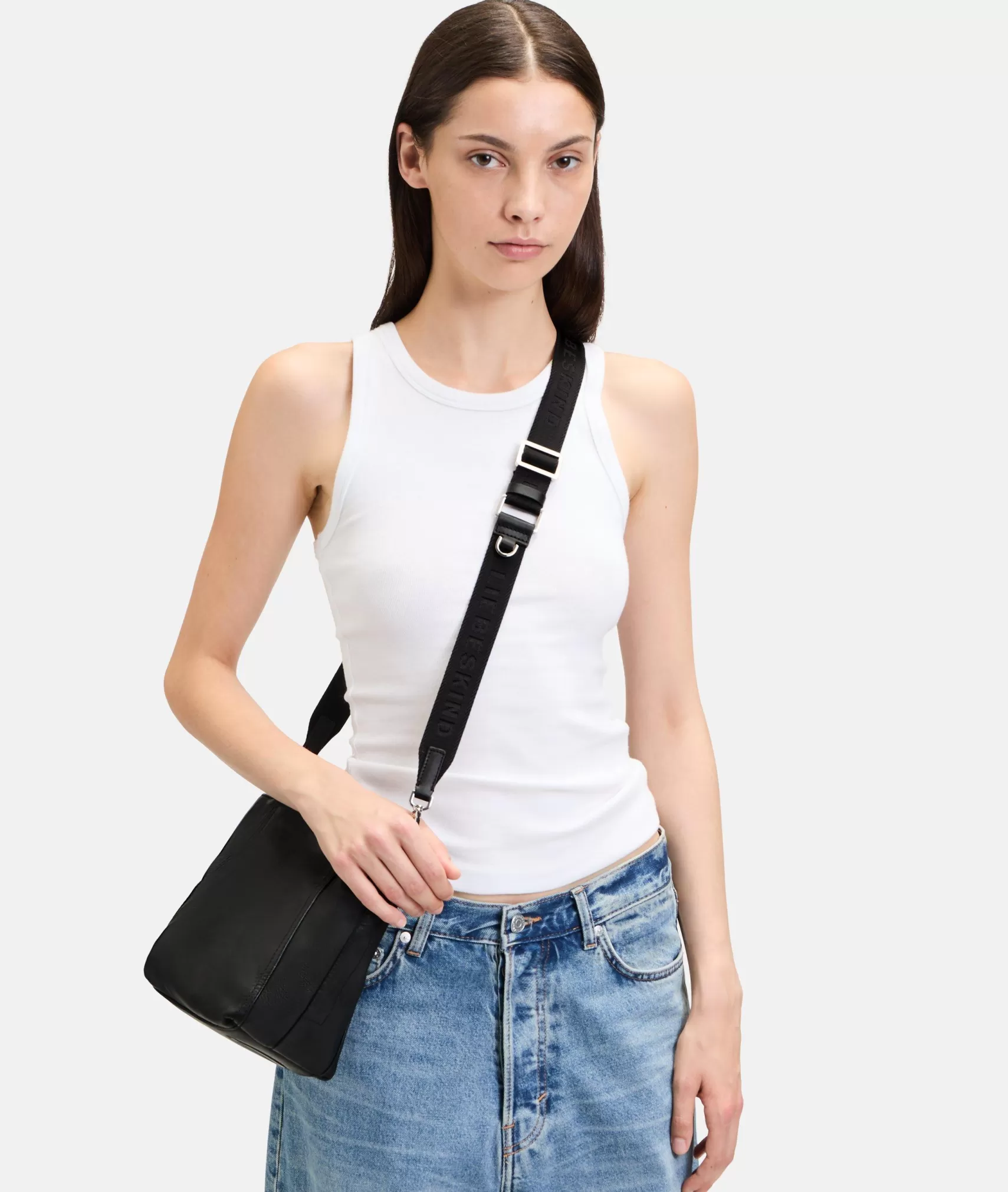 LIEBESKIND BERLIN Shoulder Straps>Shoulder strap black